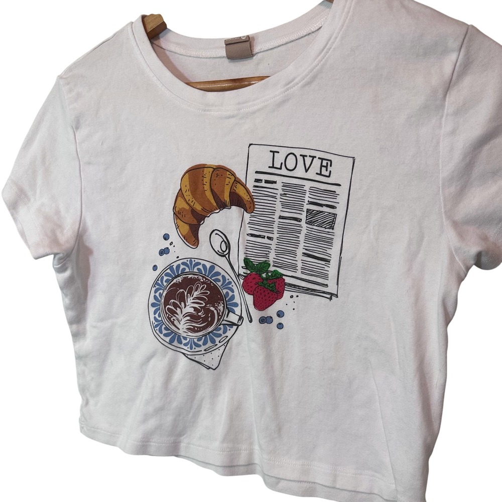Messy Bun Just Chillin Crop Top XL White Graphic Croissant Coffee Love Cotton